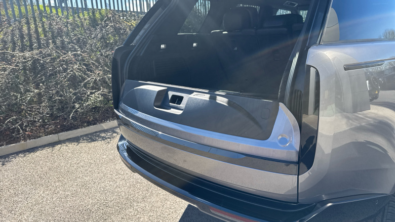 Land Rover Range Rover 3.0 D300 Autobiography 4dr Auto Diesel Estate